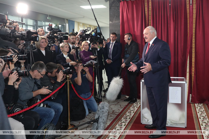 Александр Лукашенко проголосовал на парламентских выборах