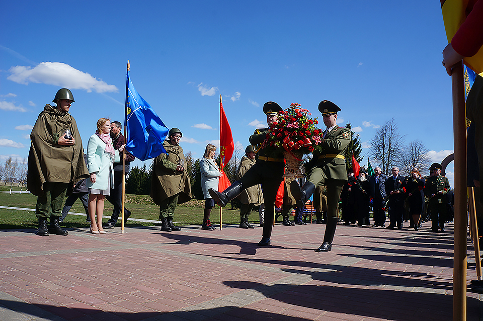 На Буйничском поле состоялся областной этап акции «Во славу общей Победы!»