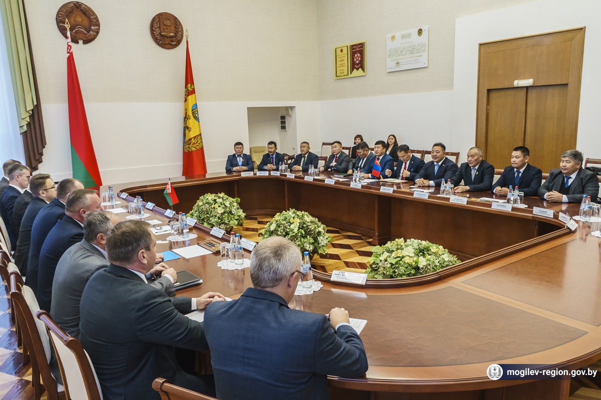 Перспективы сотрудничества Приднепровского края с Монголией обсудили сегодня в Могилевском облисполкоме