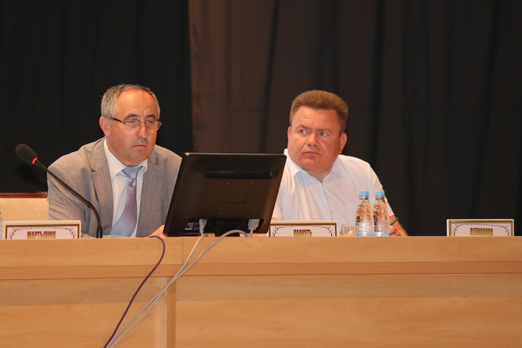 Анатолий Исаченко определил стратегические направления развития АПК