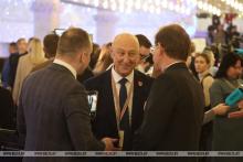 Делегаты ВНС Могилевской области прибывают во Дворец Республики