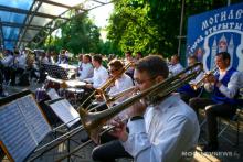 Танцевальный вечер отдыха у фонтанов